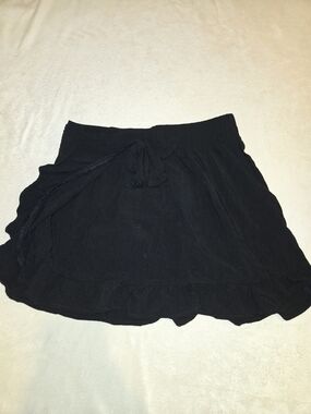 Wild Fable Women’s Black Ruffle Tie-Waist Mini Skirt